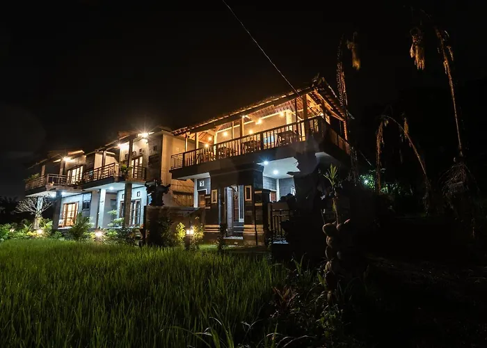 Ume Dukuh Lodge *